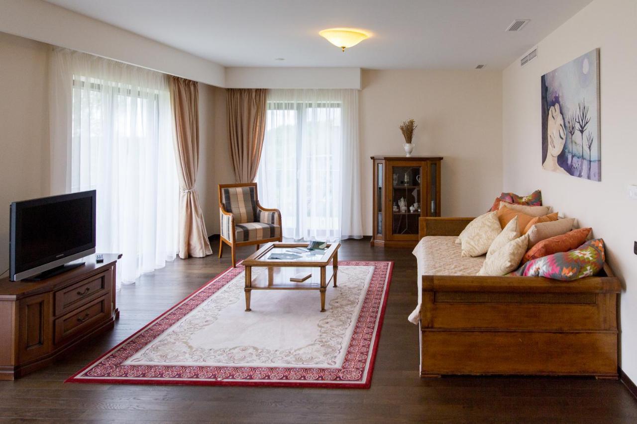 Apartment National Golf